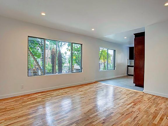 5th image of 1623 N Formosa Ave APT 7