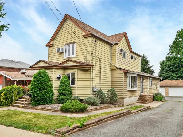 405 Page Ave Floor 2, Lyndhurst, NJ 07071