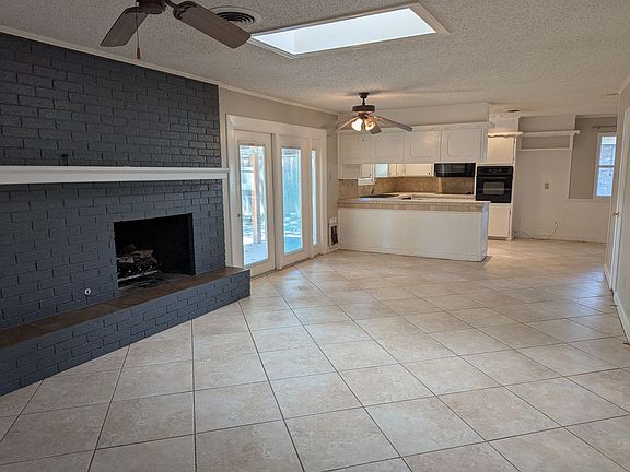 4th image of 6108 Nashville Ave