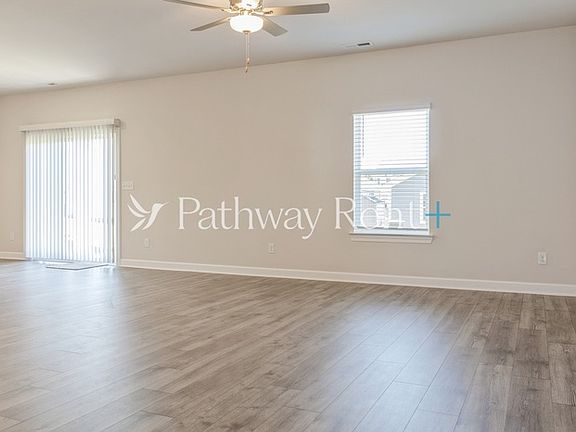 5th image of 2314 Alberto Dr