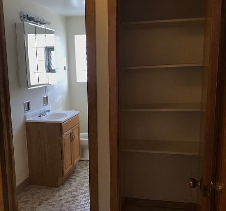 4th image of 2051 W Garfield Blvd