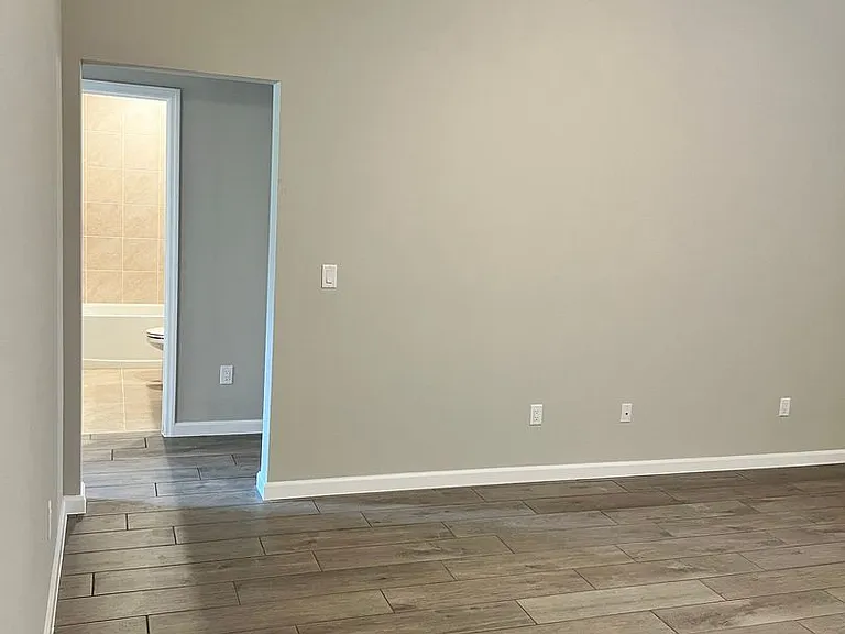 5951 NW Baynard Dr — Photo 5