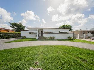 3501 SW 87th Ave, Miami, FL 33165