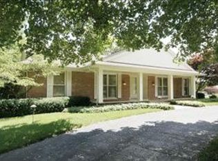 4321 Roxbury Ln, Kalamazoo, MI 49008