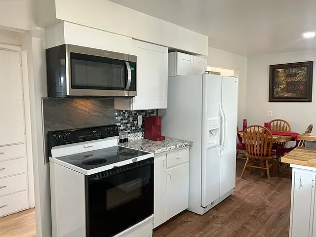 6 bed, 2800 sqft, $2,850 — Photo 4