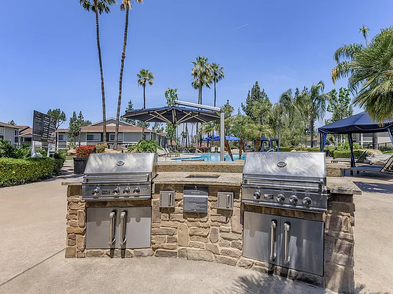 Redlands Lawn & Tennis — Photo 17