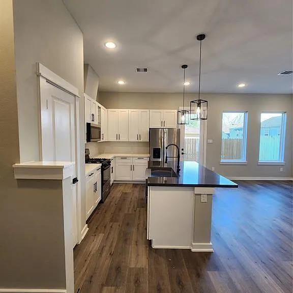 6714 Parker Grove Ln — Photo 12