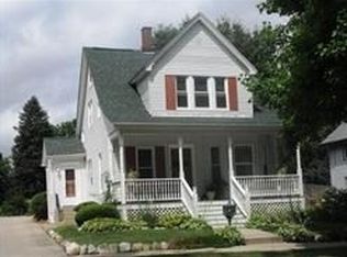 116 N Chicago Ave, Rockford, IL 61107