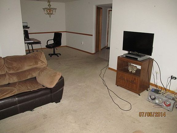 2nd image of 9400 Melvina Ave APT 3NE