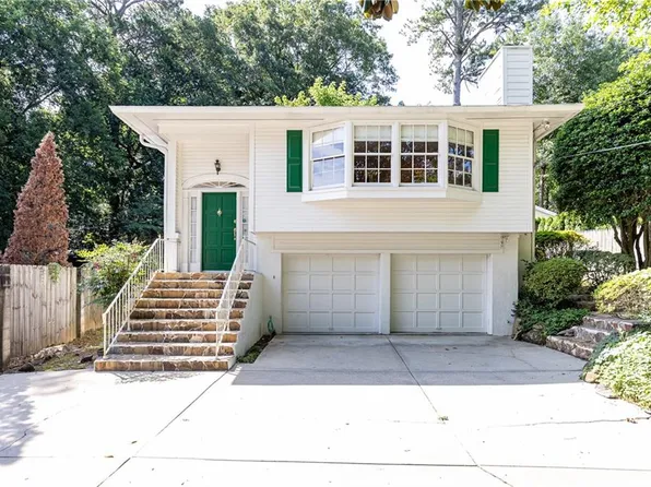 746 Gladstone Rd NW, Atlanta, GA 30318
