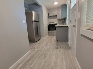 1024 14th St #2, Perry, IA 50220