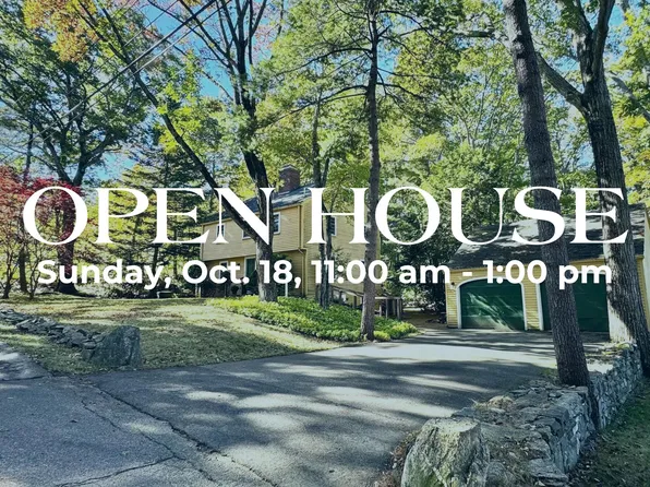 12 Locksley Road, Cape Elizabeth, ME 04107