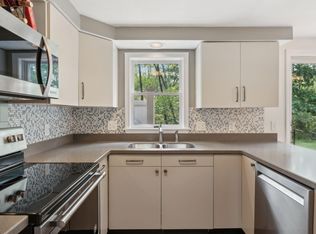 280 Longfellow St APT 23, Westbrook, ME 04092