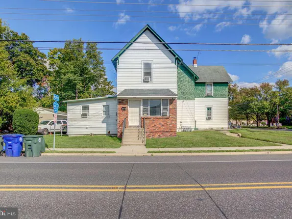 302 N Main St, Glassboro, NJ 08028