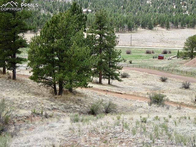 1st image of 352 Wells Fargo Dr