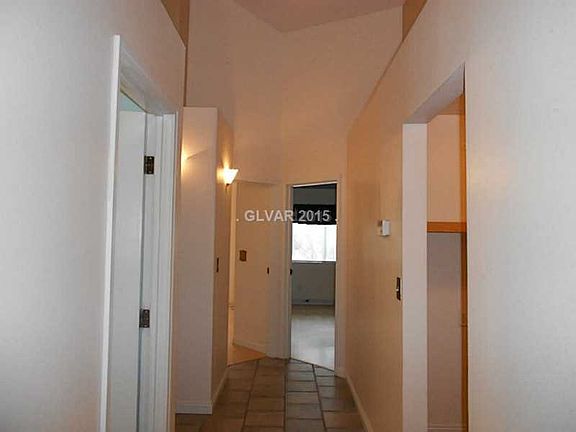 5th image of 681 Scenic Tierra Ln