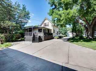 1280 Frisbie Ave, Saint Paul, MN 55109