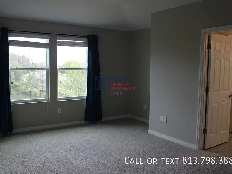 2454 Stapleford Pl — Photo 43