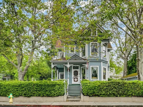203 Pleasant St, Grass Valley, CA 95945