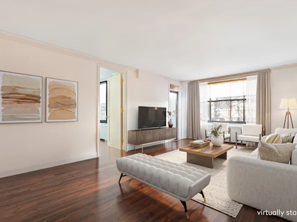 10 East End Avenue image 1 of 5