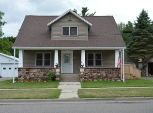 123 E 4th St, Westfield, WI 53964