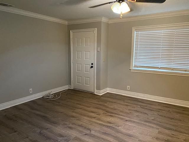1st image of 5802 Shadow Creek Dr APT 4