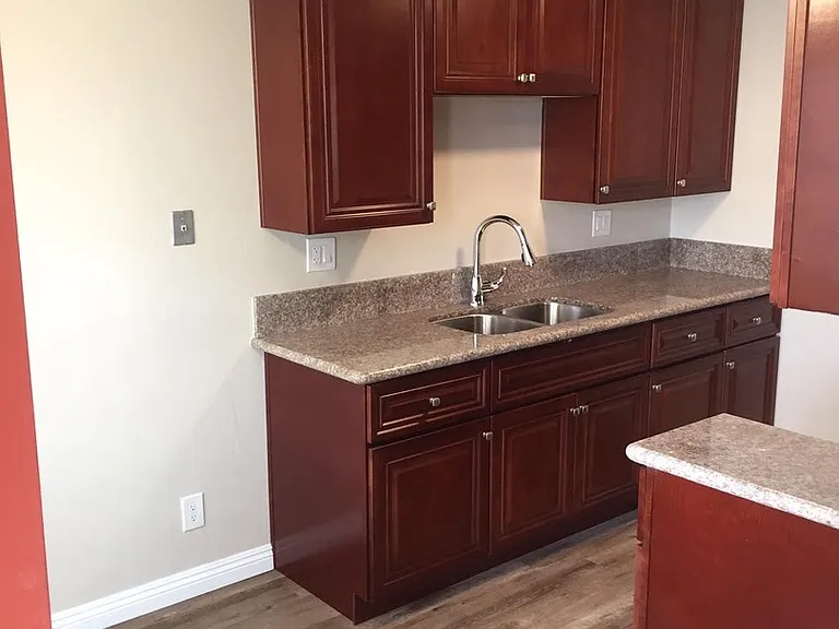 4609 Bancroft — Photo 7