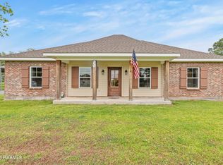 1111 Lady Of The Lake Rd, Saint Martinville, LA 70582