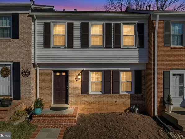 5526 Kendrick Ln, Burke, VA 22015