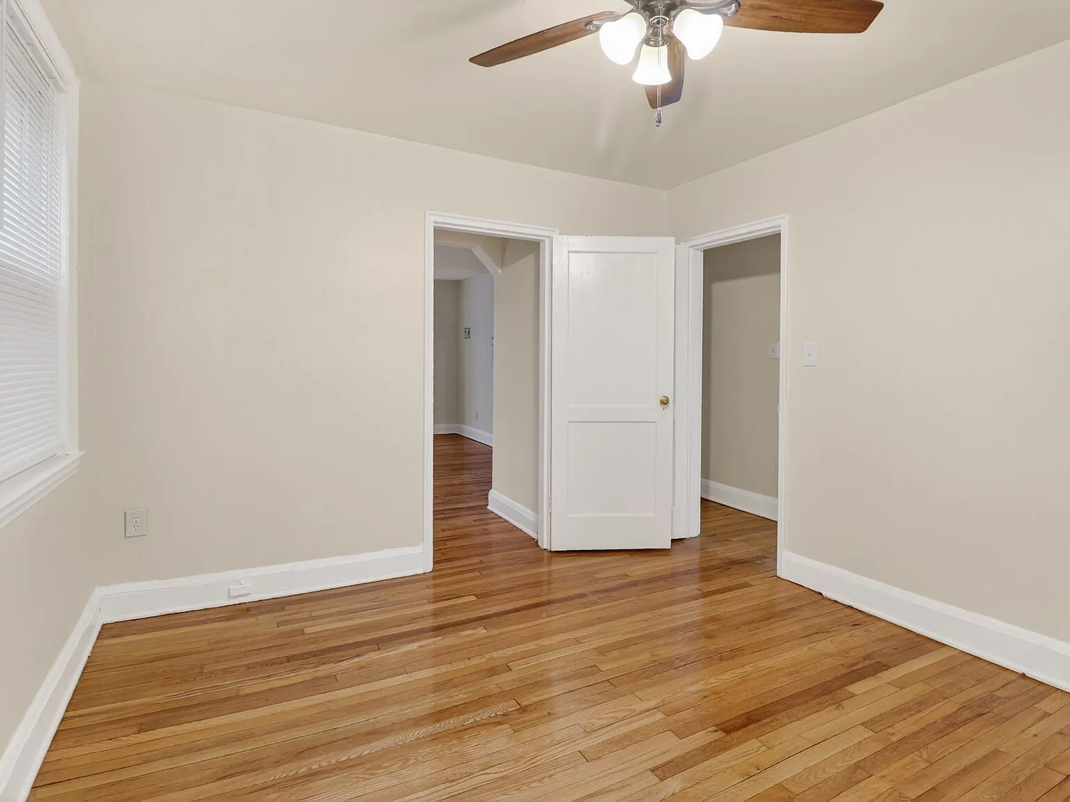 6133 Parkway Drive #1 - 1 — Photo 2