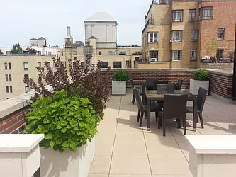 Rented by Nest Seekers International