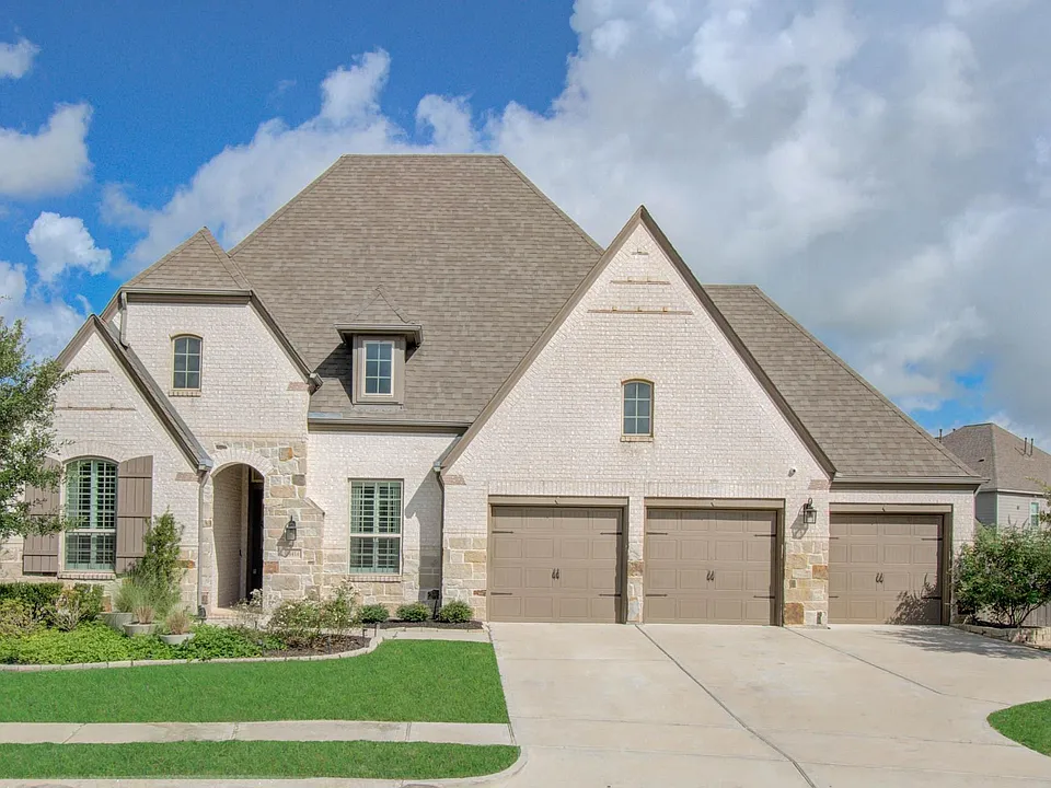30414 Garden Ridge Ct