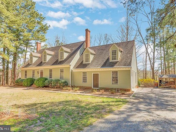 3rd image of 18358 Hartman Dr