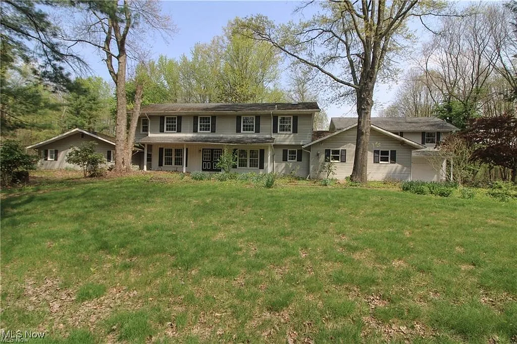 5683 Chestnut Ridge Rd photo 1