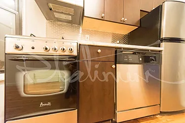 Rented by Platinum Properties