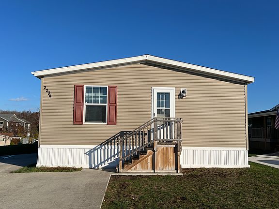 2nd image of 2294 Friendship Dr #761