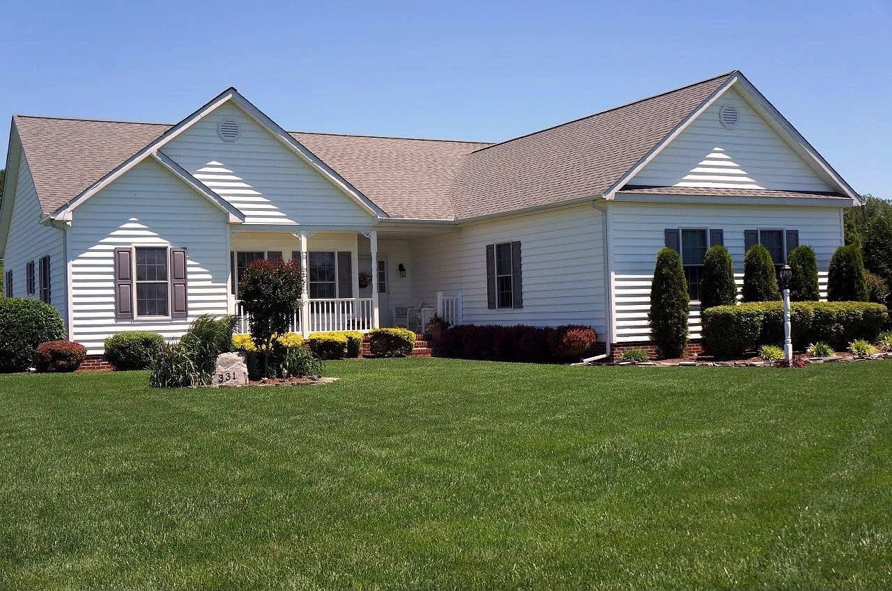 331 Pond Rd photo 1