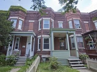 202 Walnut St, Holyoke, MA 01040