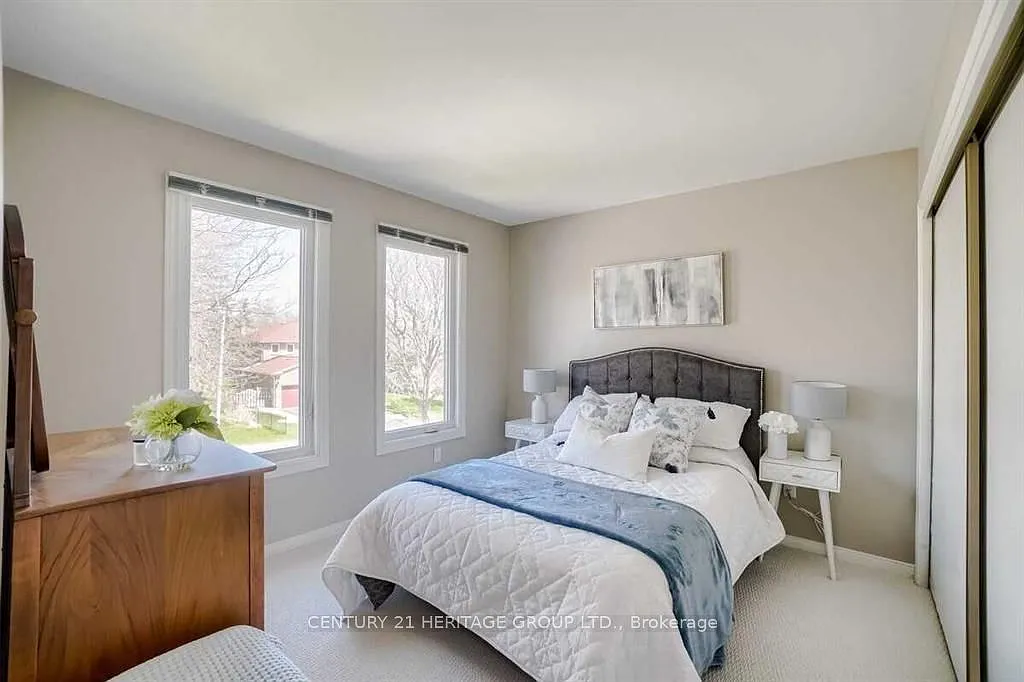 1 bed, $900 — Photo 2