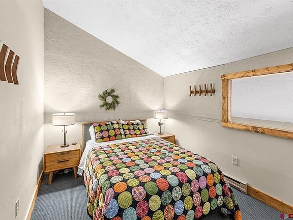 3rd image of 40 Marcellina Lane Unit 27