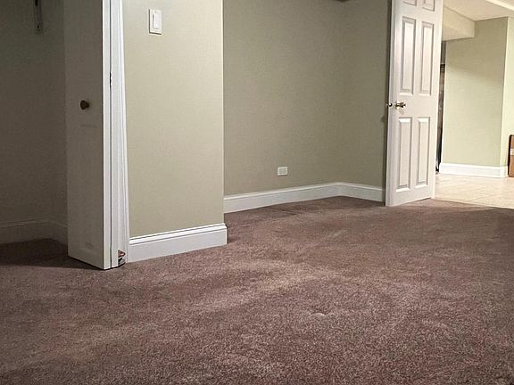 4th image of 3058 N Sayre Ave #Basement