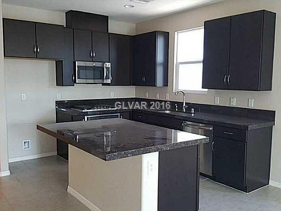 5th image of 10423 Turtle Mountain Ave