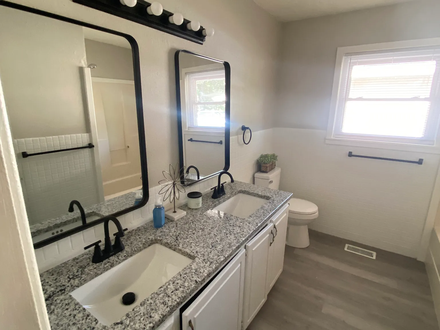 4 bed, 1494 sqft, $2,300 — Photo 3