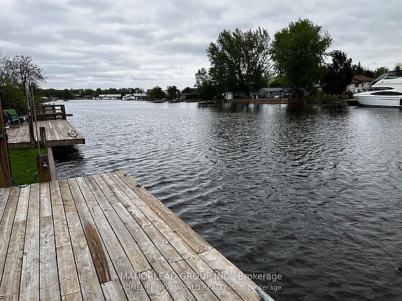 3rd image of 31 Villa Dr