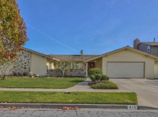 915 Sierra Madre Dr, Salinas, CA 93901