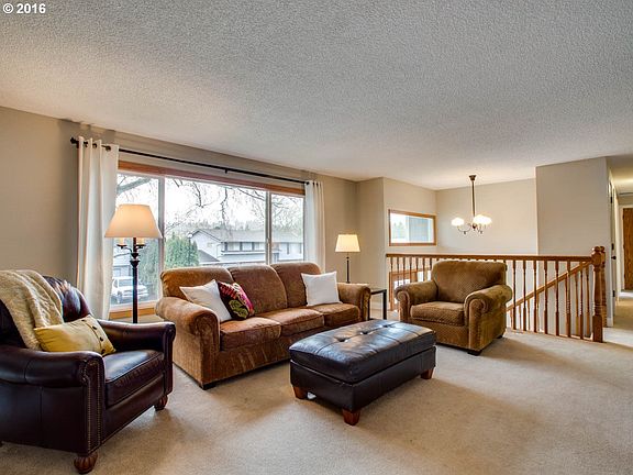 4th image of 5031 SE Casa Del Rey Dr