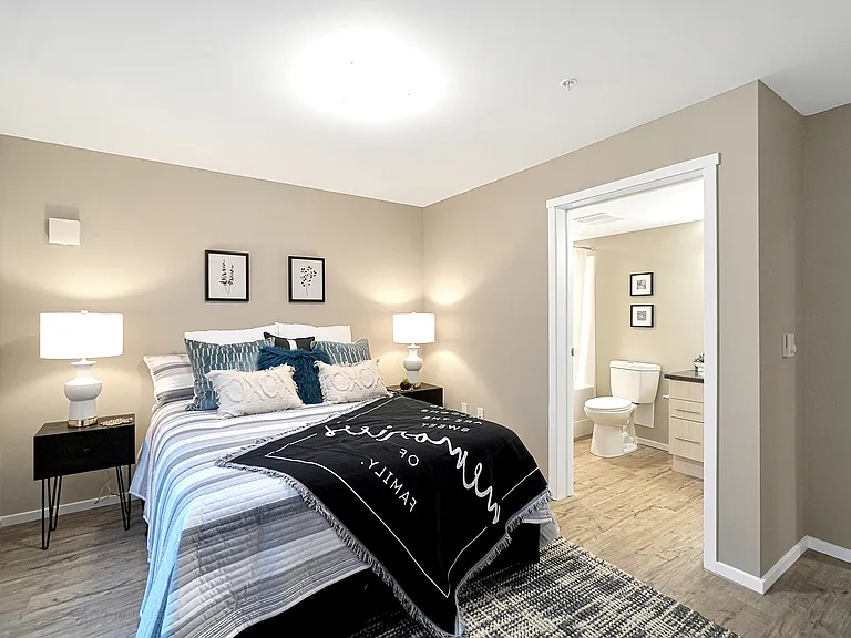 3593 Anderson Ave — Photo 11