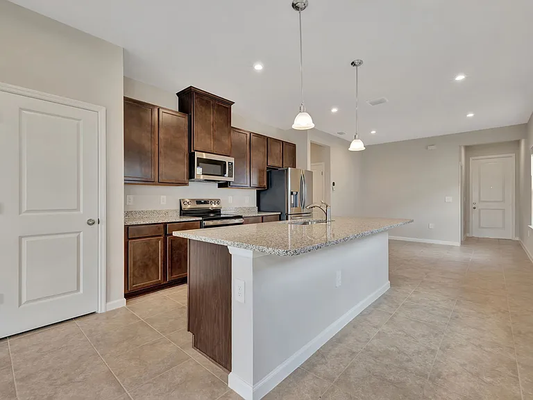 4525 Pippin Ln — Photo 7