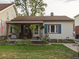 173 S Riverbank St, Wyandotte, MI 48192