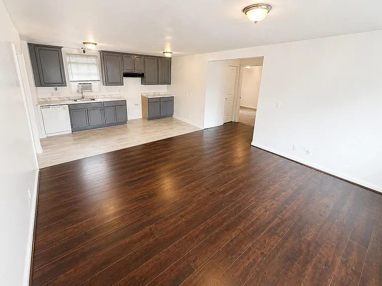 5103 Willow Glen Dr — Photo 7